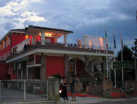 Hotel Cigno Reale Rolo Esterno foto